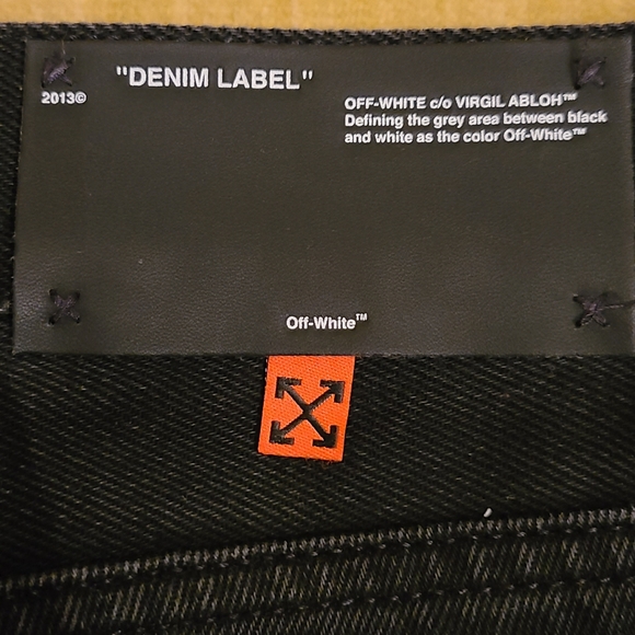 OFF-WHITE jeans - diagonal back leg - Picture 11 of 16